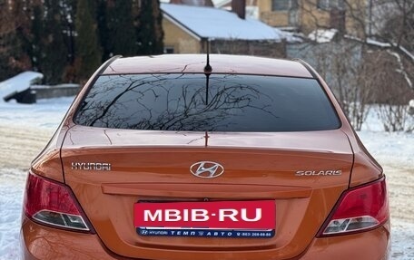 Hyundai Solaris II рестайлинг, 2015 год, 850 000 рублей, 5 фотография