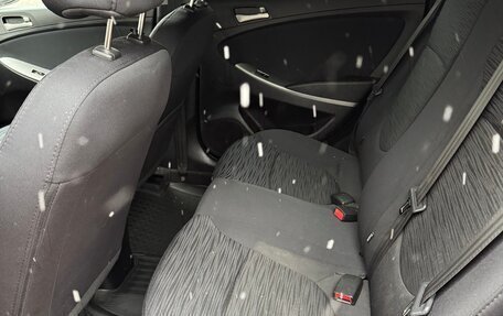 Hyundai Solaris II рестайлинг, 2015 год, 850 000 рублей, 21 фотография