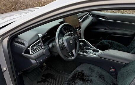 Toyota Camry, 2022 год, 3 530 000 рублей, 6 фотография