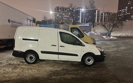 Peugeot Partner II рестайлинг 2, 2016 год, 850 000 рублей, 11 фотография