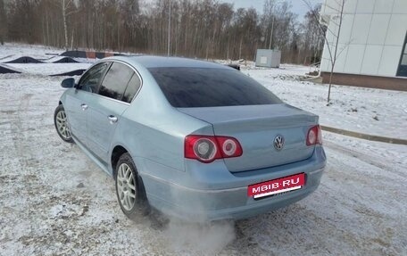 Volkswagen Passat B6, 2006 год, 620 000 рублей, 3 фотография