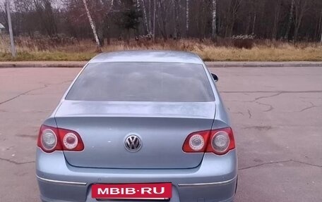 Volkswagen Passat B6, 2006 год, 620 000 рублей, 11 фотография