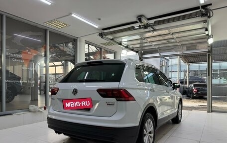 Volkswagen Tiguan II, 2017 год, 2 610 000 рублей, 6 фотография