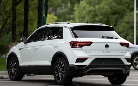 Volkswagen T-Roc I, 2022 год, 1 400 060 рублей, 5 фотография