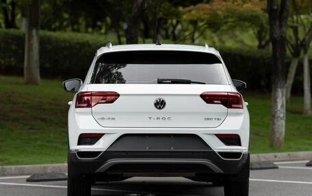 Volkswagen T-Roc I, 2022 год, 1 400 060 рублей, 6 фотография