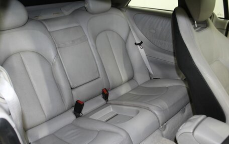 Mercedes-Benz CLK-Класс, 2003 год, 1 050 000 рублей, 16 фотография