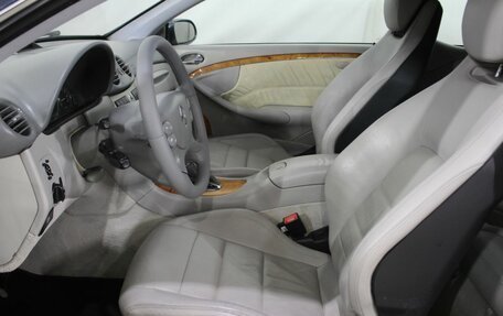 Mercedes-Benz CLK-Класс, 2003 год, 1 050 000 рублей, 17 фотография