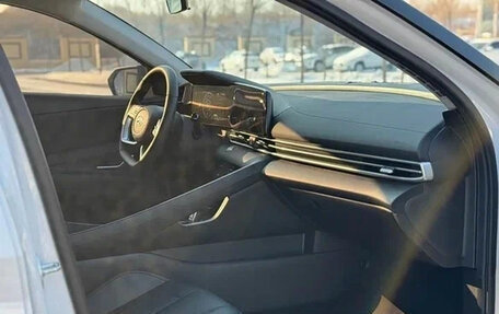 Hyundai Elantra, 2022 год, 1 450 060 рублей, 6 фотография