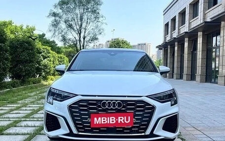 Audi A3, 2023 год, 2 200 060 рублей, 2 фотография