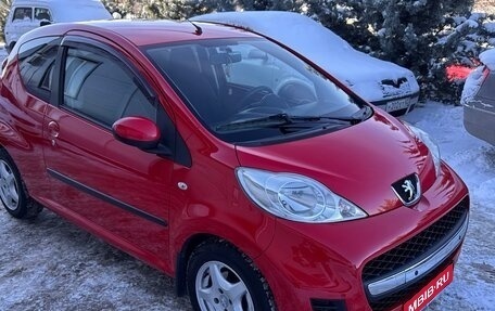 Peugeot 107 I рестайлинг, 2011 год, 599 000 рублей, 1 фотография
