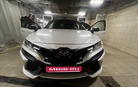 Toyota Camry, 2021 год, 4 000 000 рублей, 8 фотография