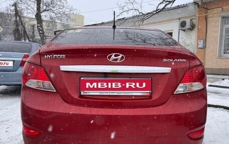 Hyundai Solaris II рестайлинг, 2013 год, 799 000 рублей, 3 фотография