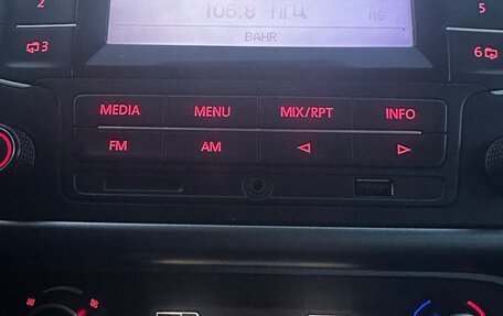 Volkswagen Polo VI (EU Market), 2015 год, 850 000 рублей, 18 фотография