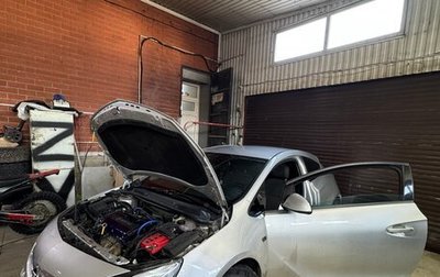 Opel Astra J, 2012 год, 830 000 рублей, 1 фотография