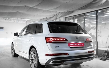Audi Q7, 2021 год, 8 100 000 рублей, 32 фотография