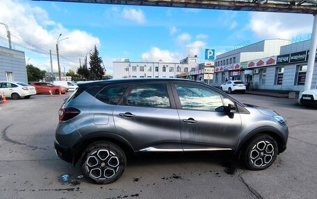 Renault Kaptur I рестайлинг, 2021 год, 1 750 000 рублей, 6 фотография
