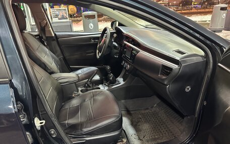 Toyota Corolla, 2013 год, 915 000 рублей, 10 фотография