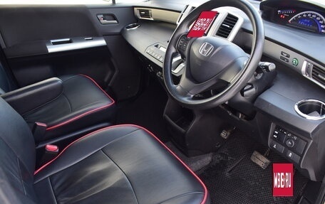 Honda Freed I, 2013 год, 1 127 000 рублей, 17 фотография