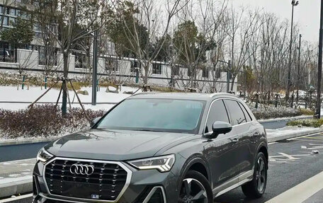 Audi Q3, 2022 год, 2 500 000 рублей, 1 фотография
