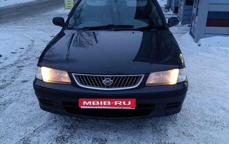 Nissan Sunny B15, 2001 год, 213 000 рублей, 1 фотография