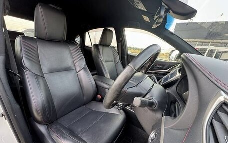 Toyota Harrier, 2018 год, 2 153 000 рублей, 9 фотография