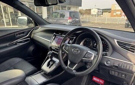 Toyota Harrier, 2018 год, 2 153 000 рублей, 10 фотография