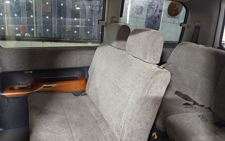 Honda Stepwgn II рестайлинг, 2004 год, 830 000 рублей, 24 фотография