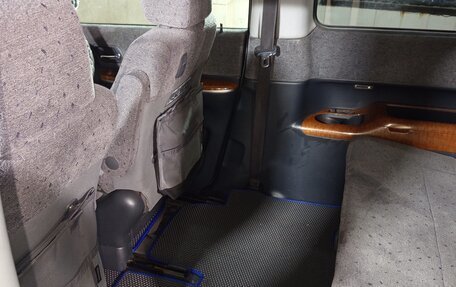 Honda Stepwgn II рестайлинг, 2004 год, 830 000 рублей, 26 фотография