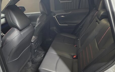 Toyota RAV4, 2024 год, 5 690 099 рублей, 13 фотография