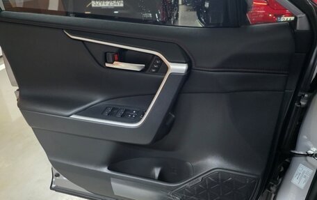 Toyota RAV4, 2024 год, 5 690 099 рублей, 12 фотография