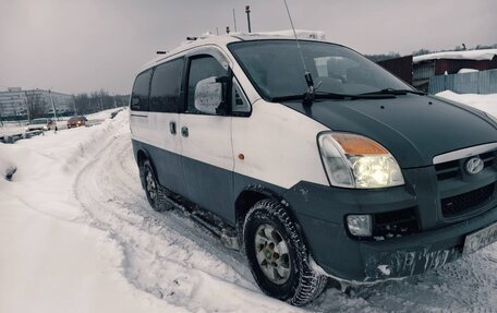 Hyundai Starex I рестайлинг, 2004 год, 800 000 рублей, 3 фотография