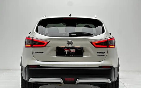 Nissan Qashqai, 2022 год, 1 490 000 рублей, 5 фотография