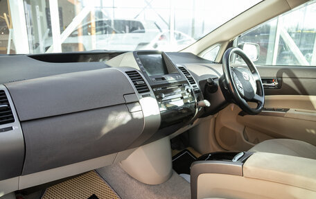 Toyota Prius, 2009 год, 935 000 рублей, 17 фотография