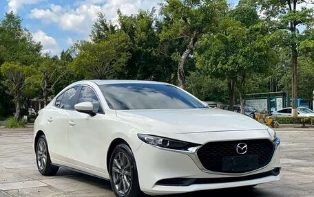 Mazda 3, 2021 год, 1 370 000 рублей, 3 фотография