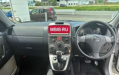 Toyota Rush II, 2014 год, 1 035 000 рублей, 10 фотография