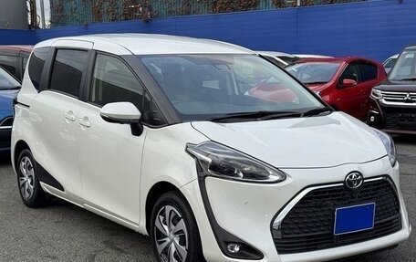 Toyota Sienta II, 2021 год, 1 265 000 рублей, 3 фотография