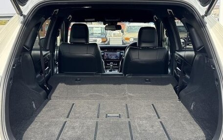 Toyota Harrier, 2018 год, 2 175 000 рублей, 28 фотография