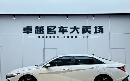 Hyundai Elantra, 2025 год, 2 080 000 рублей, 2 фотография