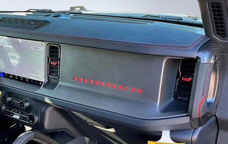 Ford Bronco, 2025 год, 15 700 000 рублей, 10 фотография