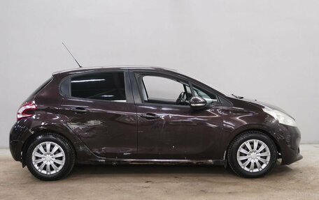 Peugeot 208 II, 2013 год, 595 000 рублей, 4 фотография