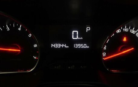 Peugeot 208 II, 2013 год, 595 000 рублей, 14 фотография