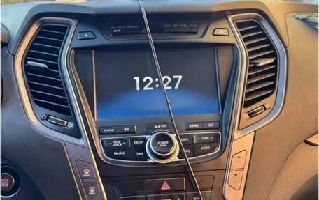 Hyundai Santa Fe III рестайлинг, 2013 год, 1 400 000 рублей, 19 фотография