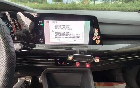 Volkswagen Golf VIII, 2022 год, 1 640 000 рублей, 12 фотография