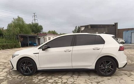 Volkswagen Golf VIII, 2022 год, 1 640 000 рублей, 7 фотография