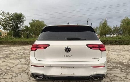 Volkswagen Golf VIII, 2022 год, 1 640 000 рублей, 5 фотография