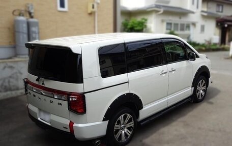 Mitsubishi Delica D:5 I, 2022 год, 2 645 000 рублей, 4 фотография