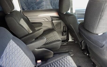 Mitsubishi Delica D:5 I, 2022 год, 2 645 000 рублей, 25 фотография