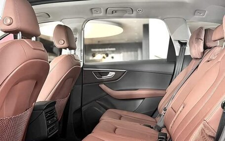 Audi Q7, 2025 год, 9 636 000 рублей, 11 фотография