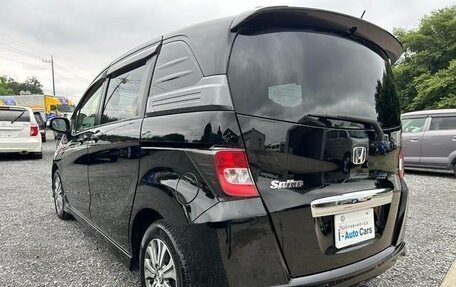 Honda Freed I, 2014 год, 870 000 рублей, 6 фотография