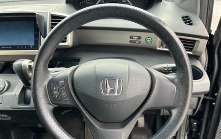 Honda Freed I, 2014 год, 870 000 рублей, 10 фотография